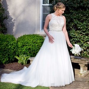 Allure wedding gown! 👰